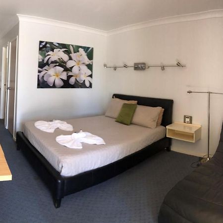 Carnarvon Gateway Motel エクステリア 写真