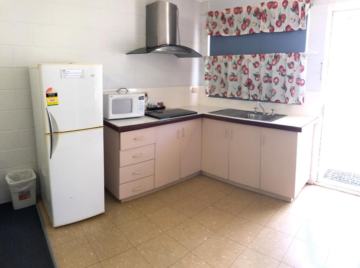 Carnarvon Gateway Motel エクステリア 写真