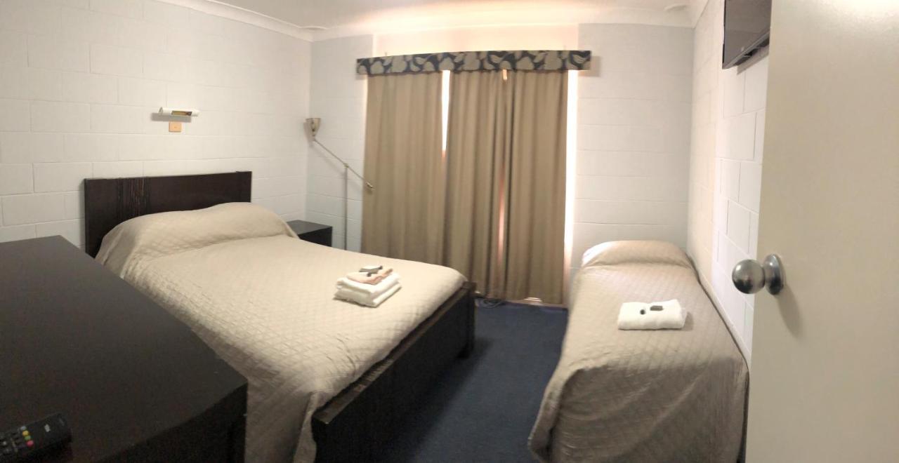 Carnarvon Gateway Motel エクステリア 写真