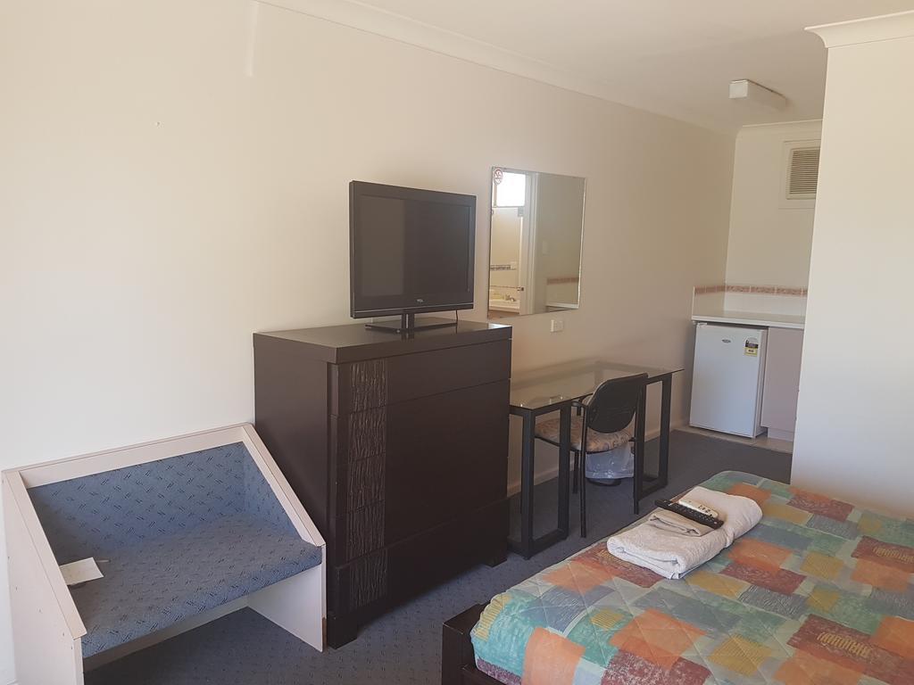 Carnarvon Gateway Motel エクステリア 写真