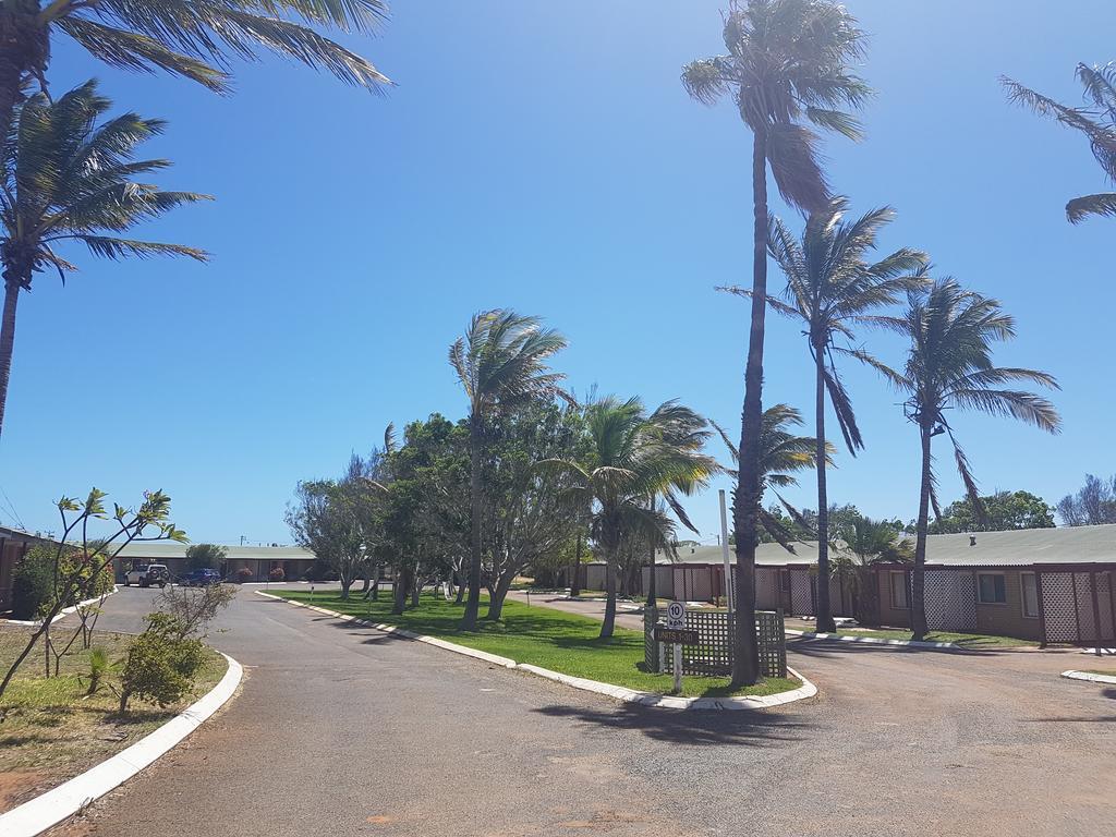Carnarvon Gateway Motel エクステリア 写真